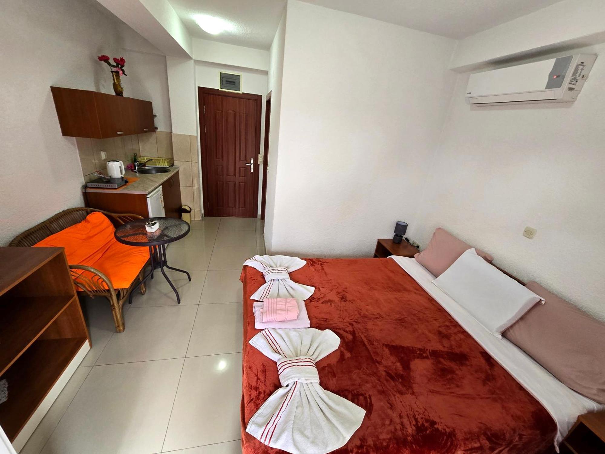 Villa & Apartments Antigona Ohrid Exterior photo